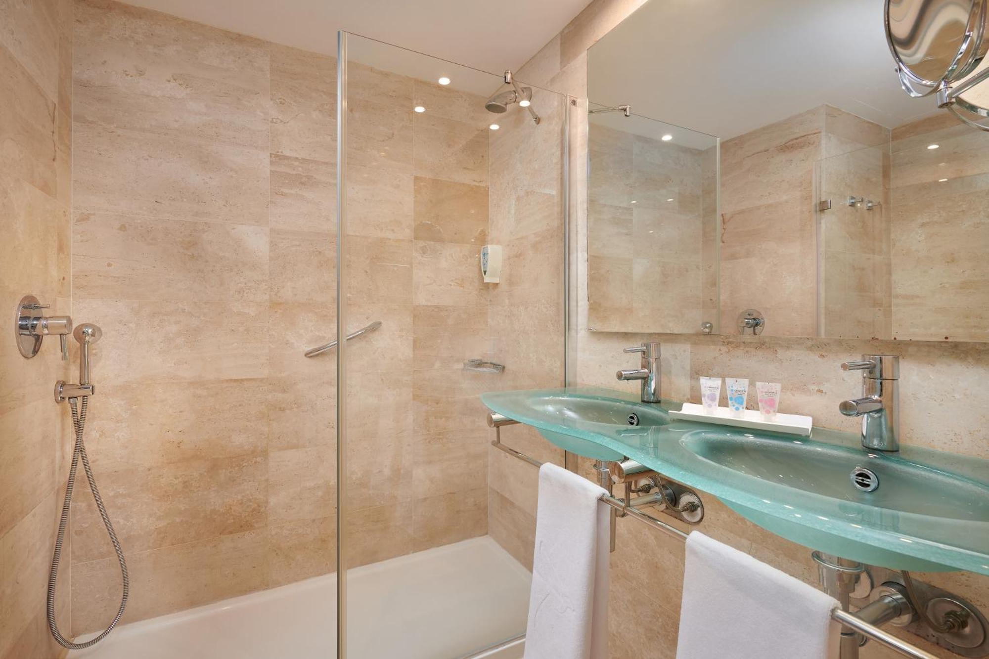 Grupotel Playa Camp De Mar - Adults Only Экстерьер фото