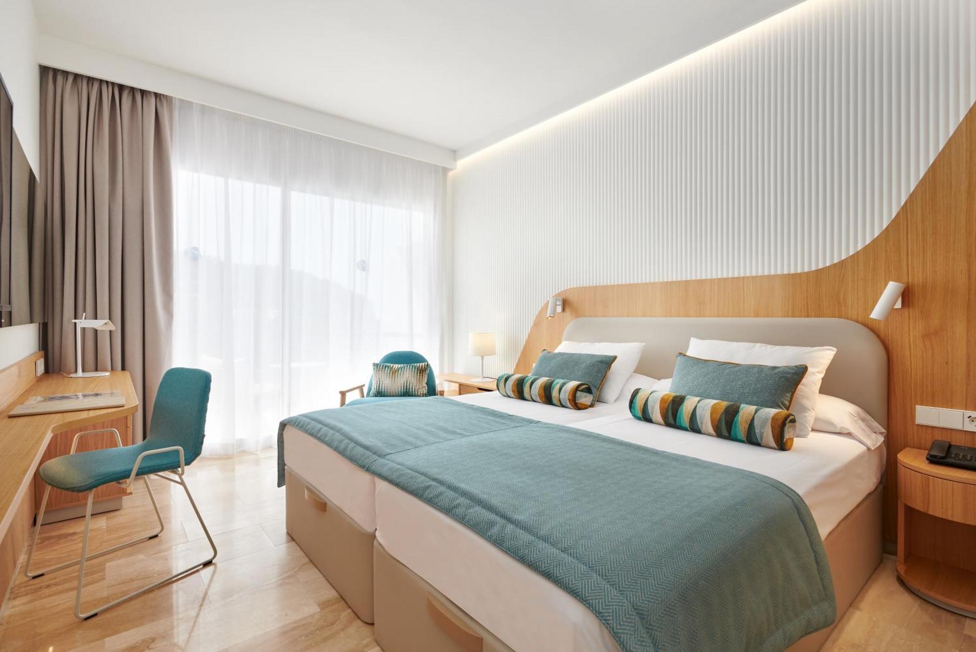Grupotel Playa Camp De Mar - Adults Only Экстерьер фото